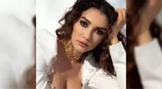 Burcu Özberk'ten anlamlı hareket