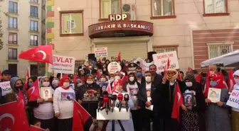 Evlat eylemindeki aileler, şehitlere saygı yürüyüşü düzenledi