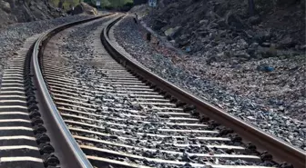 Tren kazasında iki bacağını kaybeden mağdura, tazminat yerine 2 yıl hapis cezası verildi