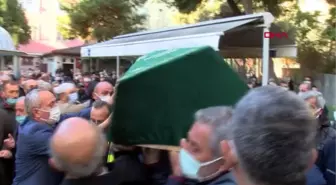 Tuzla'da trafik kazasında ölen baba ve oğlu son yolculuğuna uğurlandı