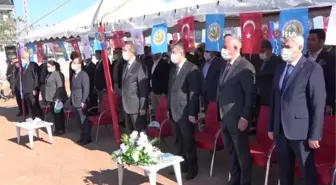 Osmaniye'de yanan ormanlık alanda fidanlar toprakla buluştu