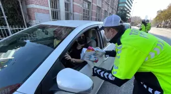 Şişli'de 'Bir Hareketine Bakar Hayat' projesi kapsamında emniyet kemeri denetimi