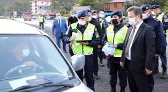 Vali Ünlü 'Bi Hareketine Bakar Hayat' Dedi