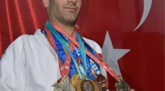 İŞİTME ENGELLİ ERKAN, JUDODA 10 YILDA MADALYALARA AMBARGO KOYDU