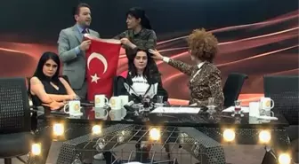 Canlı yayında birbirine giren Nihat Doğan ve Tuğba Ekinci'nin mesajları ifşa oldu