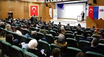 Dışişleri Bakan Yardımcısı ve AB Başkanı Büyükelçi Faruk Kaymakcı 'AB Sürecimiz ve Gençler için Fırsatlar' Konferansında Üniversitesi Öğrencileri ile...