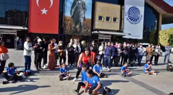 Savunma gösterisiyle 'Başak Cengiz cinayetine' dikkat çektiler