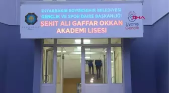 DİYARBAKIR'DA ÖĞRENCİLERE, BELEDİYEDEN EĞİTİM DESTEĞİ