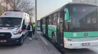 Son dakika haberi... İki halk otobüsünün karıştığı kazada 13 yolcu yaralandı