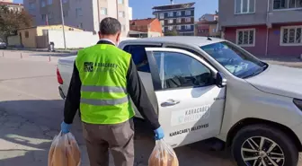 Karacabey'de Aşevi, ihtiyaç sahiplerinin ve karantinadaki kişilerin hizmetinde