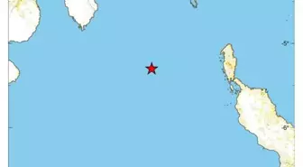 Papua Yeni Gine'de 6.3 büyüklüğünde deprem