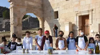 Patara'da 'Minik Şeflerle Gastronomi Kültür ve Sanat Festivali'