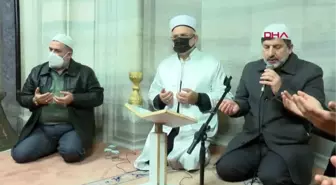 ŞEHZADEBAŞI CAMİSİ'NDE SEZAİ KARAKOÇ İÇİN KUR'AN-I KERİM OKUNDU