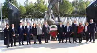 CHP heyeti KKTC'de temaslarda bulundu