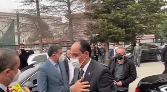 İbrahim Kalın: 'Aynı anda hem anlamlı hem de özgür bir hayat yaşayabiliriz'