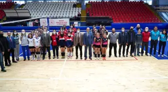 Manisa'da Okul Sporları Müsabakaları başladı