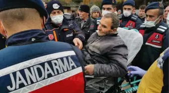 Son dakika haberleri! 14 saat sonra bulundu, asker sırtında ambulans taşıdı