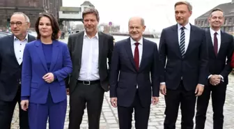 Almanya'da üç partiden koalisyon anlaşması: 'Kömür tüketimini 2030'a kadar sıfırlayacağız'