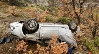 Son dakika haberi: Gümüşhane'de otomobilin uçuruma yuvarlandığı kazada 4 kişi yaralandı