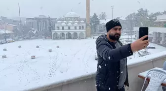 Doğu Karadeniz'in yüksek kesimlerinde kar yağışı etkili oluyor