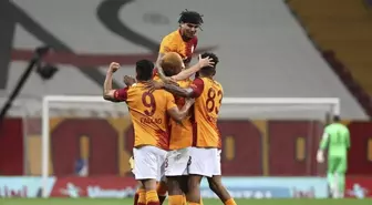 Galatasaray marşları ve en güzel Galatasaray sözleri