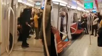 Kadıköy metrosundaki bıçaklı saldırgan tutuklandı