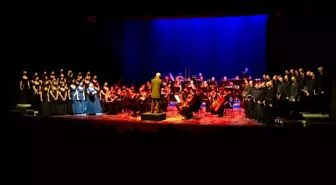 Mersin Devlet Opera ve Balesi 'Gala Konseri' verdi