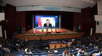 Ahmet Yesevi Üniversitesinde 'Türk Dünyasının Entegrasyonuna Yönelik Nazarbayev Modeli' Konferansı Başladı