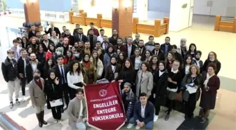 Anadolu Üniversitesi Engelliler Entegre Yüksekokulu'nda 'Benim Kariyerim, Benim Staj Hikayem' etkinliği gerçekleştirildi