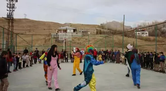 Hakkari'de çocuklar için etkinlik düzenlendi