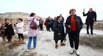 Kapadokya'ya direkt uçuşla ulaşan Moldovalı turistler bölgenin dokusundan etkileniyor