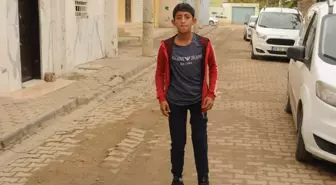 Mardinli 14 yaşındaki Rıfat protez bacağa kavuştu