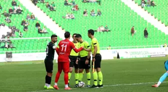 TFF 2. Lig: Sakaryaspor: 3 Etimesgut Belediyespor: 0