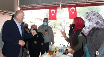 Başkan Ertürk pazar yeri ziyaretlerini sürdürüyor