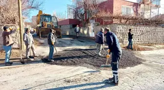 Bünyan'da yol bakım, onarım ve yenileme çalışmaları sürüyor