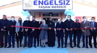 Edremit Engelsiz Yaşam Merkezi açıldı