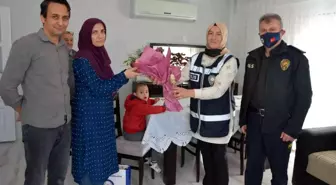 Polis özel öğrencileri yalnız bırakmadı