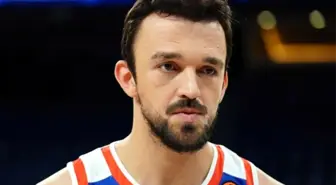 Sertaç Şanlı kimdir? Kaç yaşında, nereli, mesleği ne? Basketbol oyuncusu Sertaç Şanlı hangi takımda oynuyor? Kariyeri ve biyografisi!