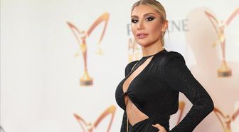 İrem Derici, ödül törenine eski sevgilisi ile katıldı