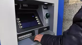 ATM'de akıl almaz dolandırıcılık