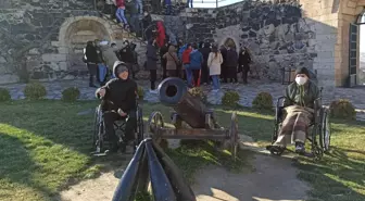 Engelli öğrenciler Nevşehir'deki tarihi alanları gezdi