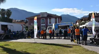 Muğla'da sağanaktan etkilenen vatandaşların yaraları sarılıyor