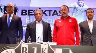 Son Dakika: Beşiktaş yönetimi taraftarın yüreğine su serpti: Yeni hocamız derbiye yetişecek