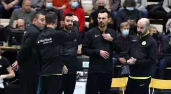 VakıfBank, LP Salo'ya set vermedi