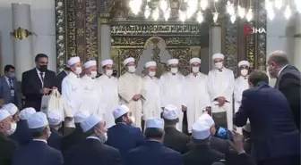 Diyanet İşleri Başkanı Erbaş: 'Kur'an-ı Kerim bütün insanlar için bir hayat rehberidir'