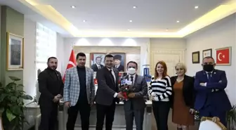 Tüm Girişimci Emlak Müşavirleri Derneği İl Temsilciliği Yeni Yönetiminden Vali İlhami AKTAŞ'a Ziyaret