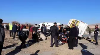 Son dakika haberi: CENAZE VE NİŞANA GİDENLERİN ARAÇLARI ÇARPIŞTI 7 YARALI