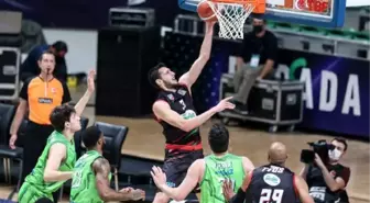 Pınar Karşıyaka: 69-71