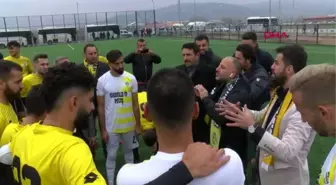 SPOR Dostluk mesajları verilen futbol maçında arbede çıktı