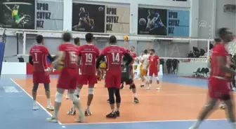 Voleybol: AXA Sigorta Efeler Ligi